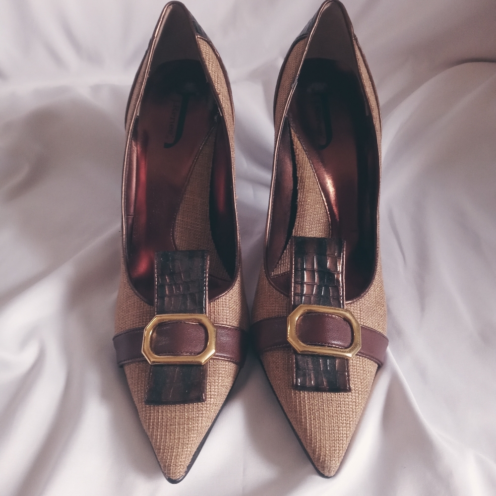 J. Reneé Heels